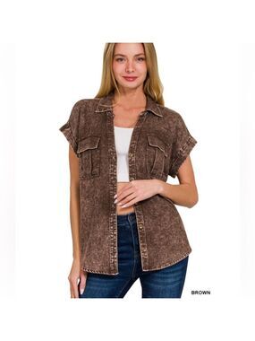 Zenana Outfitters Brown Button-Up Top